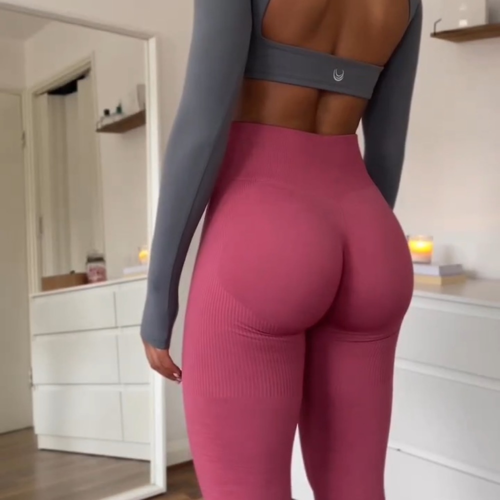 Lazuli label Seamless Ribbed Contour Leggings SIZE Small